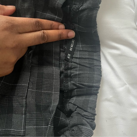 checkered pants - Picture 2 of 2